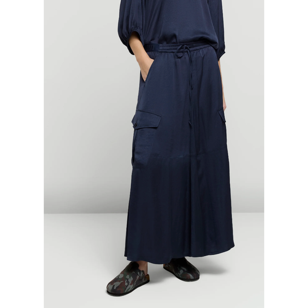 Silk Touch Cargo Skirt - Navy